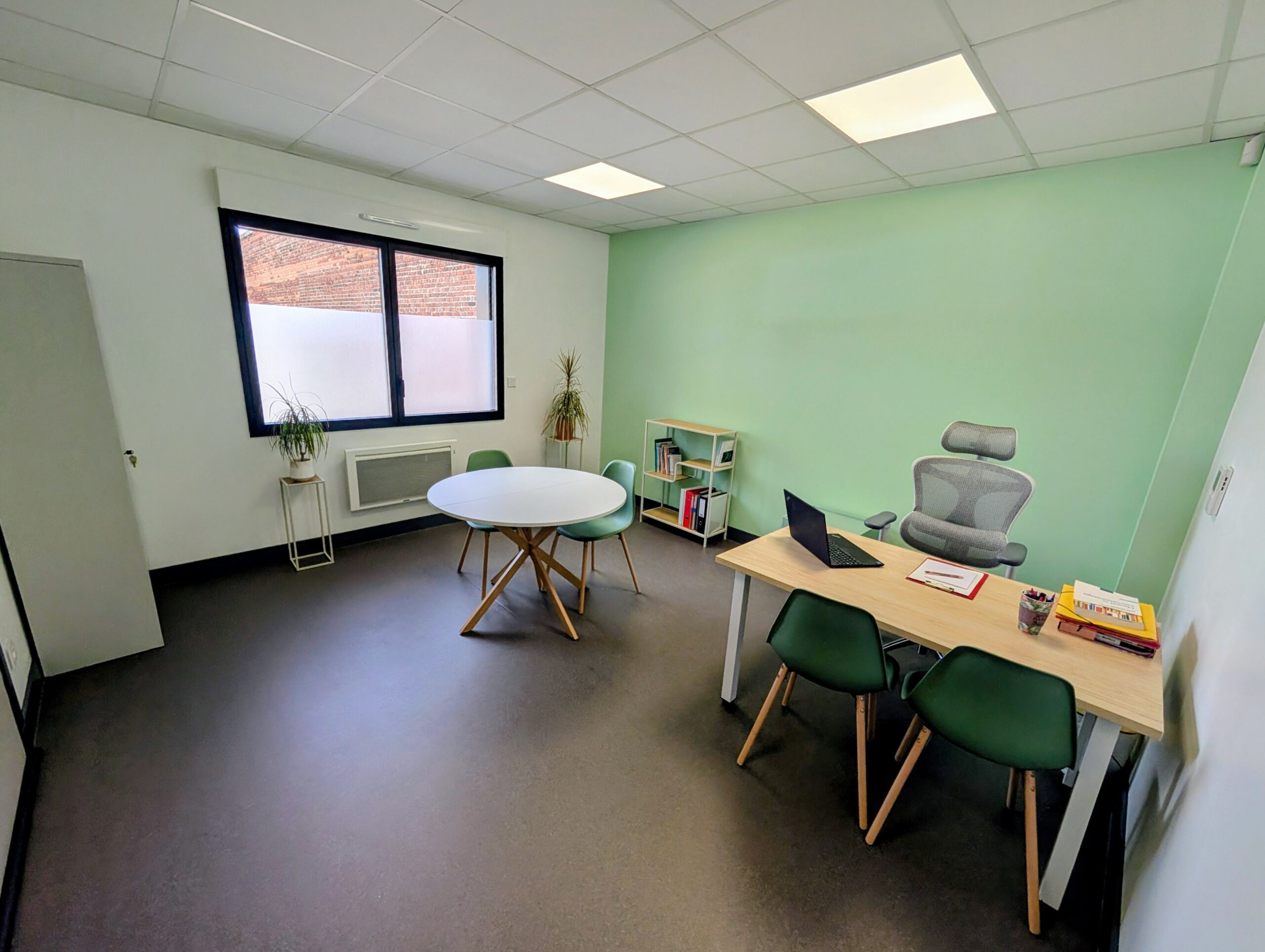 Bureau Bilan Maison Médicale Espace Patrick Halluin PMI Allennes Neuropsychologue